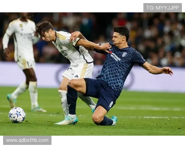 国际米兰比赛越发依赖体系运转，战术稳定性与球员执行力成关键