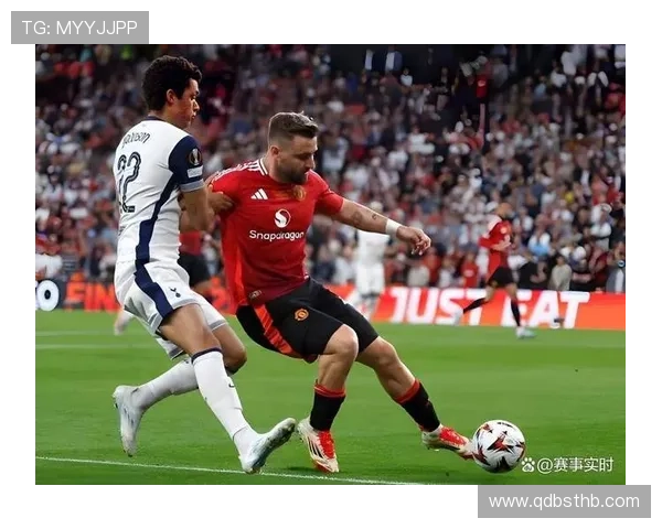 曼联锋线效率问题突出,对球队近期战绩稳定性形成制约 曼联锋线效率问题突出,对球队近期战绩稳定性形成制约